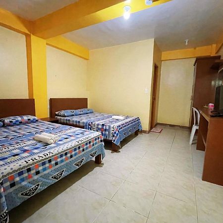 White Beach Hotel Puerto Galera Powered By Cocotel Dış mekan fotoğraf